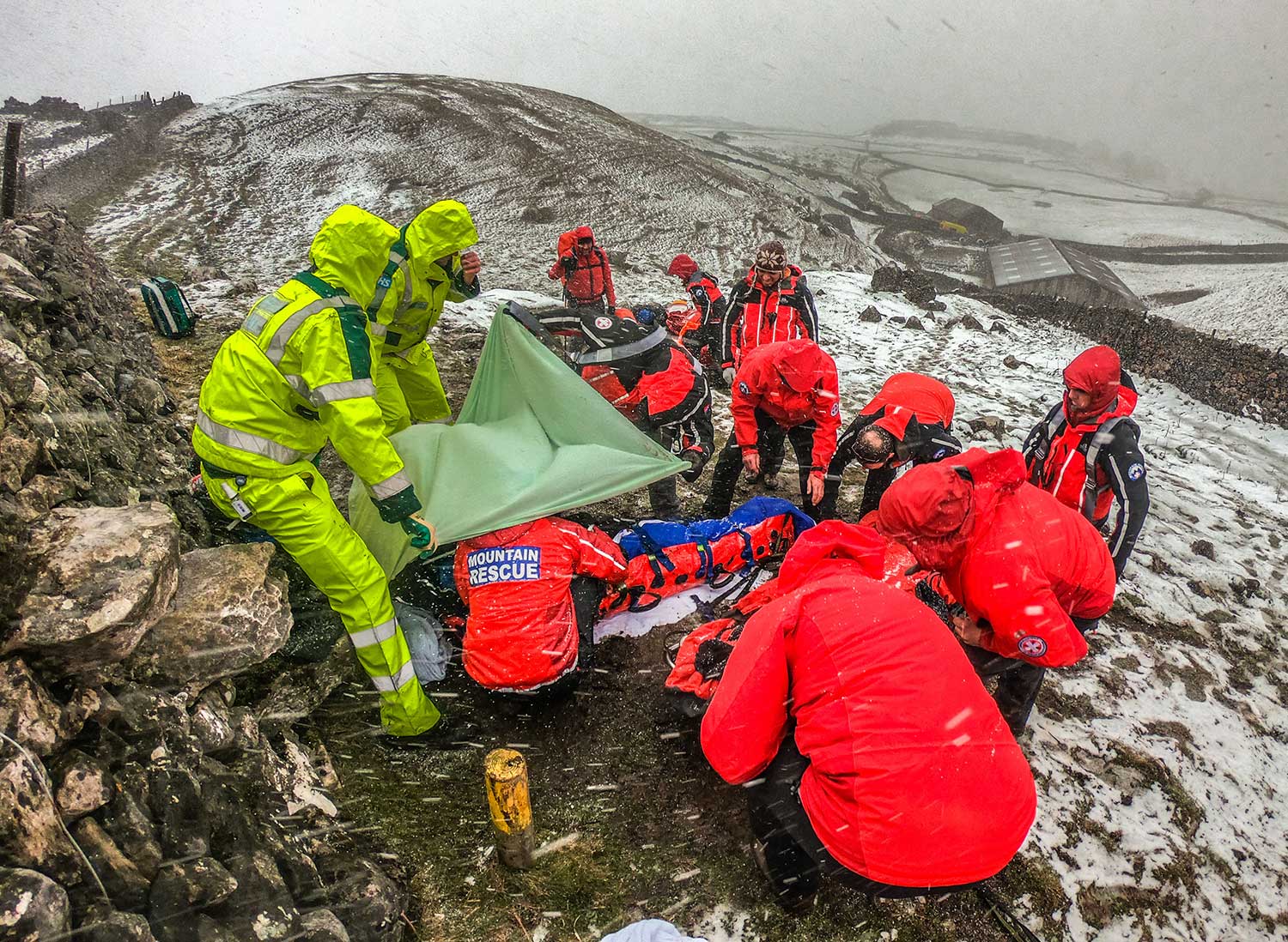 Home Mountain Rescue England And Wales   SkyrethornesRescue©SaraSpillett 